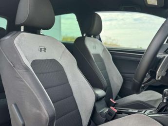 Volkswagen Golf 2.0 Golf R DSG 4WD 3dr
