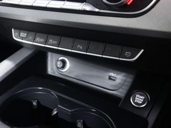 AUDI A4 2.0 A4 Technik 35 TFSI MHEV Semi-Auto 4dr