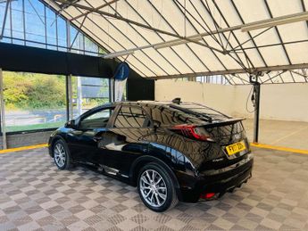 HONDA CIVIC 1.8 Civic i-VTec SR Auto 5dr