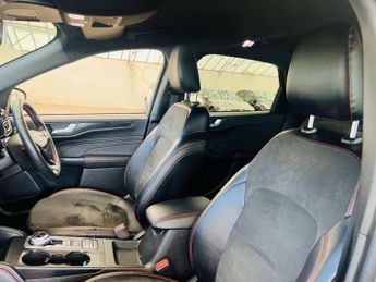 FORD KUGA 2.5 Kuga ST-Line PHEV CVT 5dr