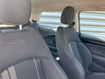 MINI HATCH Cooper S Electric Level 1 3dr