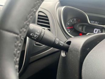 RENAULT CAPTUR 1.5 Captur Iconic dCi Auto 5dr