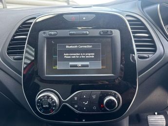 RENAULT CAPTUR 1.5 Captur Iconic dCi Auto 5dr