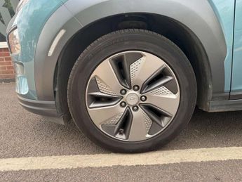 HYUNDAI KONA Kona Premium SE EV 5dr