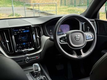 VOLVO XC60 2.0 XC60 + B4 MHEV Auto 5dr