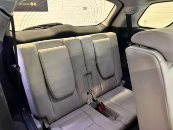 Land Rover DISCOVERY SPORT 2.0 Discovery Sport HSE TD4 Auto 4WD 5dr