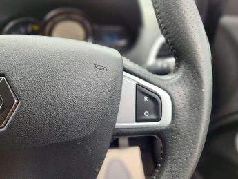 RENAULT MEGANE 1.6 Megane Dynamique TomTom VVT 5dr