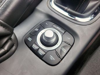 RENAULT MEGANE 1.6 Megane Dynamique TomTom VVT 5dr