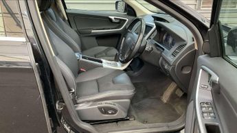 VOLVO XC60 2.4 XC60 D5 SE AWD Auto 4WD 5dr
