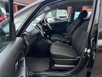 KIA VENGA 1.6 Venga 2 Auto 5dr