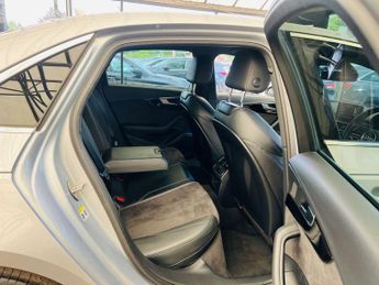 AUDI A4 2.0 A4 S Line TDI Semi-Auto 4dr