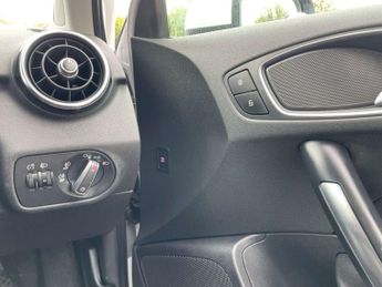 AUDI A1 1.4 A1 Sport TFSI Auto 3dr DSG Hatchback