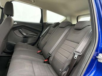 Ford Kuga 1.5 Kuga Zetec 4x4 Auto 4WD 5dr