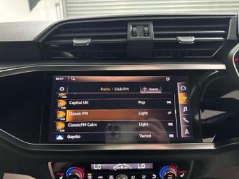 Audi Q3 1.5 Q3 Sportback 35 TFSI MHEV S Line Semi-Auto 5dr