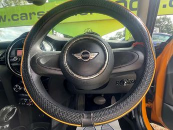 MINI HATCH 1.5 Cooper Auto 5dr