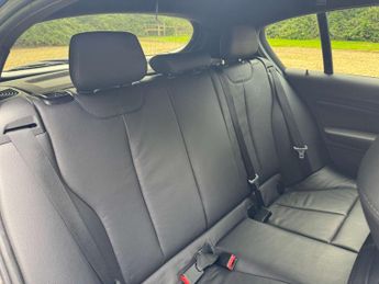 BMW 1 Series 3.0 M135i Auto 5dr