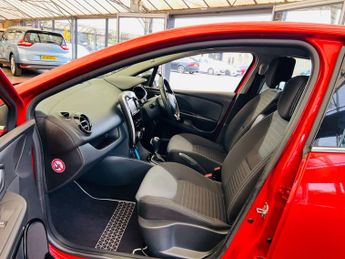 RENAULT CLIO 1.5 Clio Dynamique S MediaNav dCi Auto 5dr