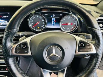 MERCEDES-BENZ E-CLASS 2.0 E 220 D AMG Line Auto 4dr
