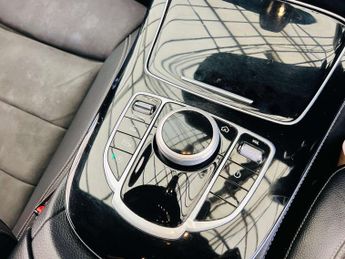 MERCEDES-BENZ E-CLASS 2.0 E 220 D AMG Line Auto 4dr