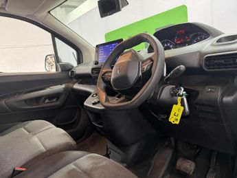 Peugeot Partner 1.5 Partner Asphalt L2 Blue HDi Auto
