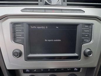 Volkswagen PASSAT 1.6 Passat SE Business TDI BlueMotion Technology Semi-Auto 4dr
