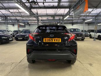 TOYOTA C-HR 1.8 C-HR Icon HEV CVT 5dr