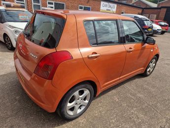 Suzuki SWIFT 1.5 Swift VVTS GLX 5dr