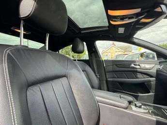 Mercedes-Benz CLS 2.1 CLS 220 D AMG Line Premium Auto 4dr