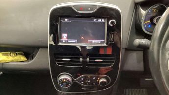 RENAULT CLIO 1.5 Clio Dynamique S Nav dCi Auto 5dr