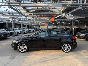 AUDI A3 1.0 A3 Sportback 30 TFSI S Line Semi-Auto 5dr
