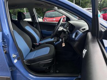 HYUNDAI I10 1.2 i10 Premium Auto 5dr