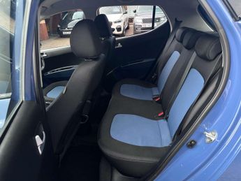 HYUNDAI I10 1.2 i10 Premium Auto 5dr