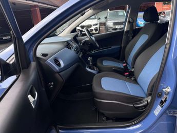 HYUNDAI I10 1.2 i10 Premium Auto 5dr