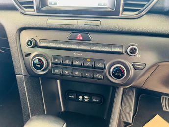 KIA SPORTAGE 2.0 Sportage KX-2 CRDi Auto 4WD 5dr