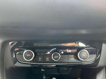 VAUXHALL CORSA Corsa E SE Nav 5dr