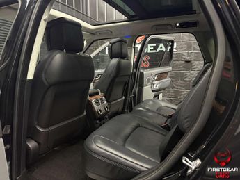 Land Rover Range Rover 3.0 TD V6 Autobiography SUV 5dr Diesel Auto 4WD Euro 6 (s/s) (25