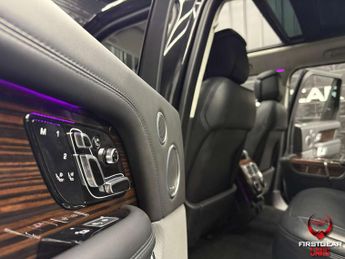 Land Rover Range Rover 3.0 TD V6 Autobiography SUV 5dr Diesel Auto 4WD Euro 6 (s/s) (25