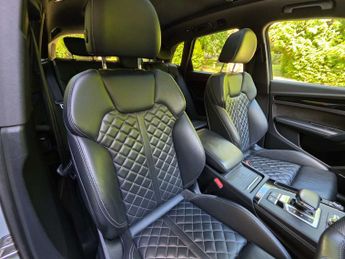 AUDI Q5 2.0 Q5 PHEV Vorsprung 50 TFSI E Quattro Semi-Auto 4WD 5dr