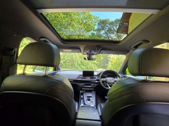 AUDI Q5 2.0 Q5 PHEV Vorsprung 50 TFSI E Quattro Semi-Auto 4WD 5dr