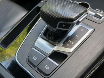 AUDI Q5 2.0 Q5 PHEV Vorsprung 50 TFSI E Quattro Semi-Auto 4WD 5dr