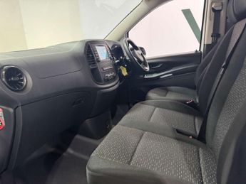 Mercedes-Benz Vito eVito 66 Progressive