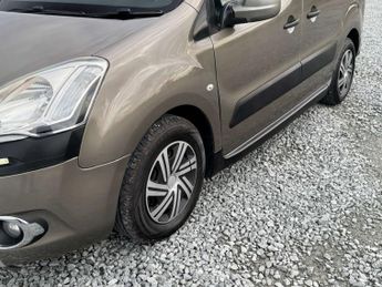 CITROEN BERLINGO MULTISPACE 1.6 Berlingo Multispace Air XTR e-HDi Semi-Auto 5dr