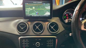 MERCEDES-BENZ CLA 2.1 CLA 220 AMG Line Night Edition D Auto 5dr