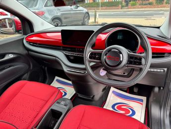 FIAT 500 500E Red 2dr