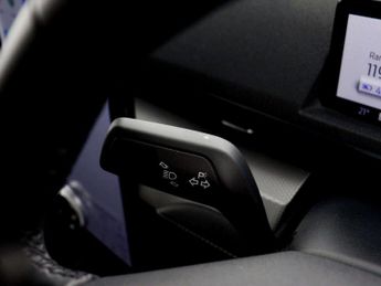 FORD MUSTANG MACH-E Mustang Mach-E Extended-Range RWD 5dr