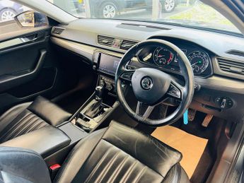 SKODA SUPERB 2.0 Superb SE L Executive TSi Semi-Auto 5dr