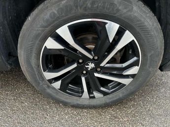 PEUGEOT 2008 2008 GT EV 5dr