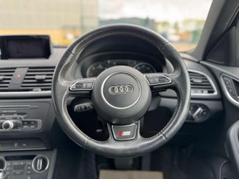 AUDI Q3 2.0 Q3 S Line+ TDI Quattro Semi-Automatic 4WD 5dr - NATIONAL DEL