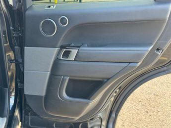 LAND ROVER RANGE ROVER SPORT 3.0 Range Rover Sport HSE SDV6 Automatic 4WD 5dr - NATIONAL DELI