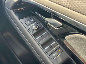 LAND ROVER RANGE ROVER EVOQUE 2.0 Range Rover Evoque R-Dynamic S D Automatic 4WD 5dr - NATIONA
